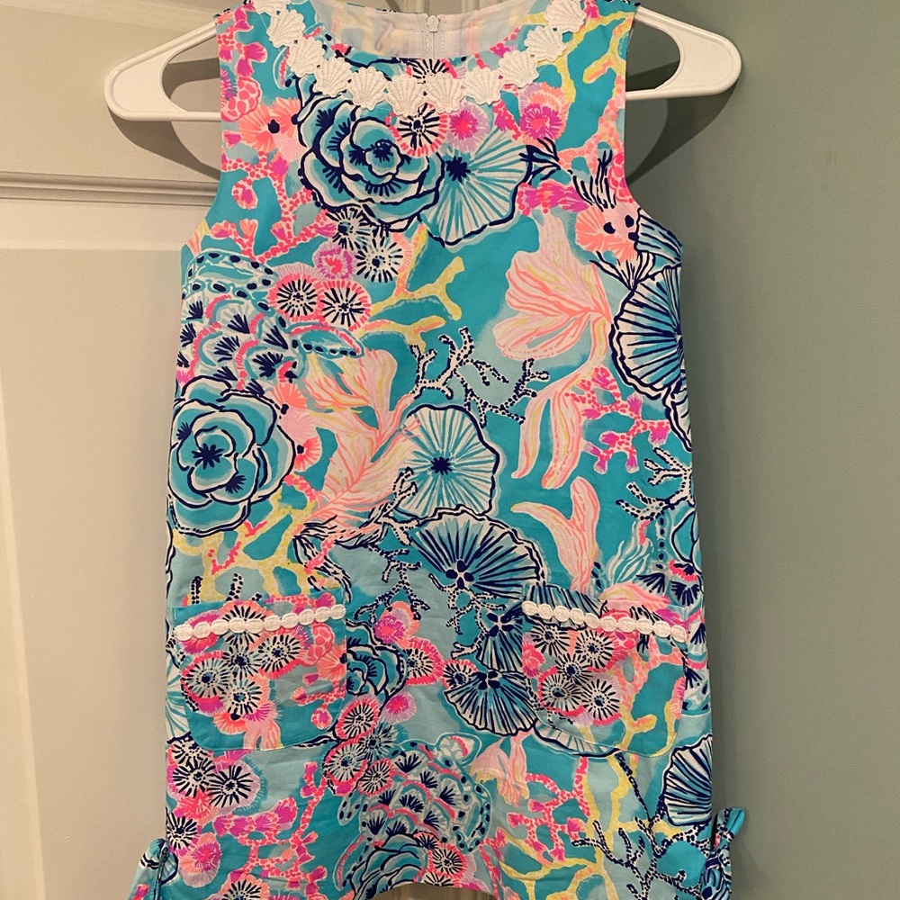 Girls Lilly Pulitzer shift dress. Size 10